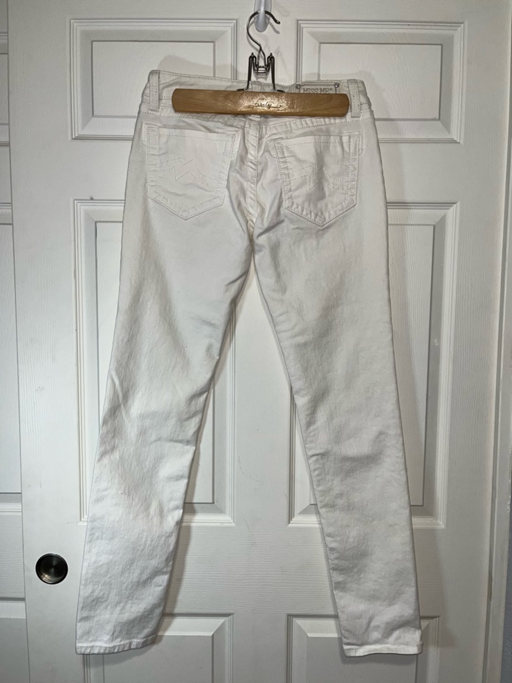 Miss Me White Women's Skinny Jeans - Picture 2 of 8
